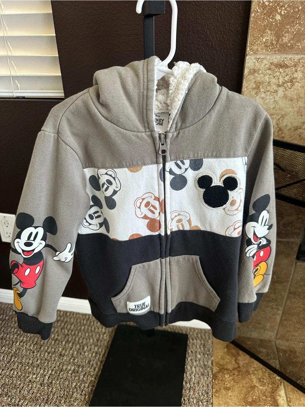 Disney Mickey Mouse Zip Up Hoodie. Kids size 5.